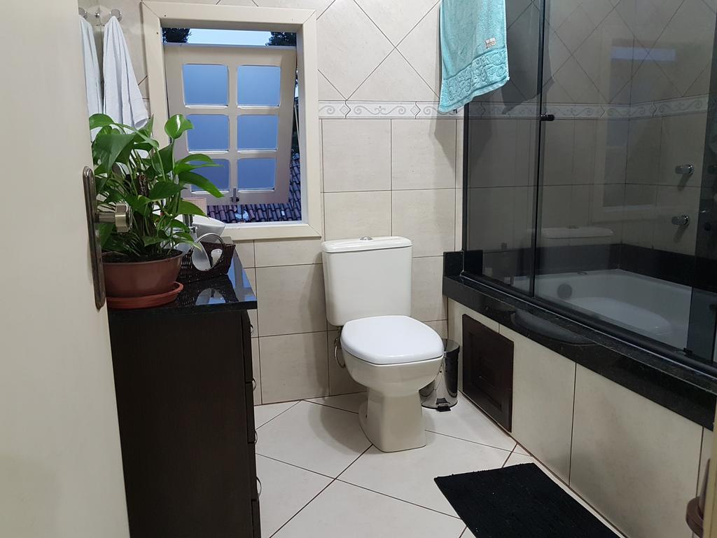 Residencia No Centro De Gramado Villa Екстериор снимка